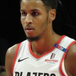 Kris Murray