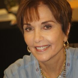 Stepfanie Kramer