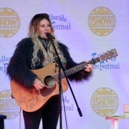 Elizabeth Cook