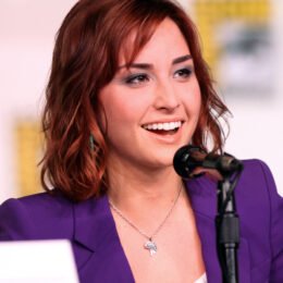Allison Scagliotti
