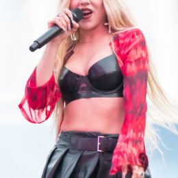 Ava Max