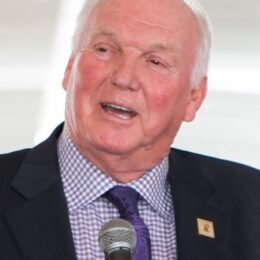 Charlie Manuel