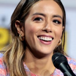 Chloe Bennet