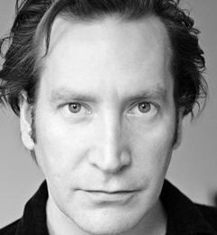 Ronan Vibert