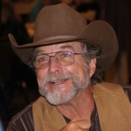 Darby Hinton