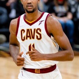 Evan Mobley
