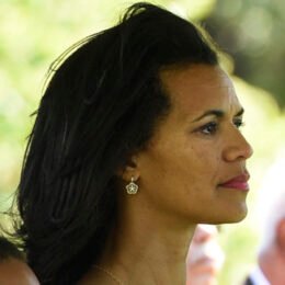 Fredricka Whitfield
