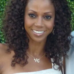 Holly Robinson Peete