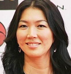 Jeanette Lee