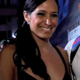 Jo De La Rosa