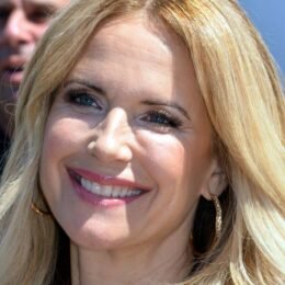 Kelly Preston