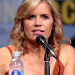 Kim Dickens