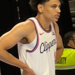 Kobe Sanders