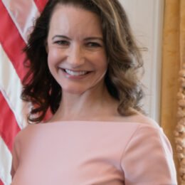 Kristin Davis