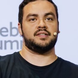 Luccas Neto