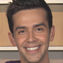 Michael Carbonaro