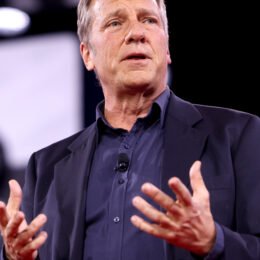 Mike Rowe