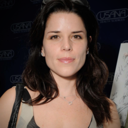 Neve Campbell