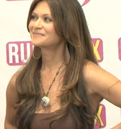 Nia Peeples