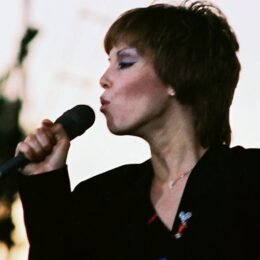 Pat Benatar