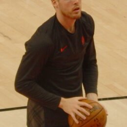 Pat Connaughton