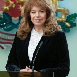 Iliana Iotova