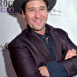 Rob Morrow