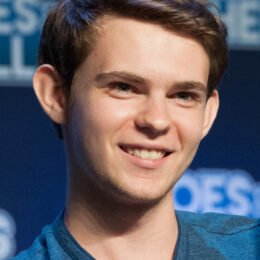Robbie Kay