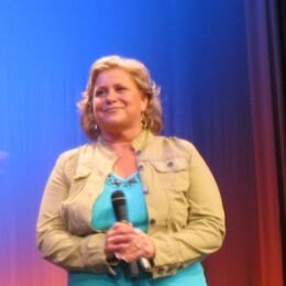 Sandi Patty