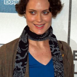 Shalom Harlow