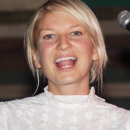 Sia