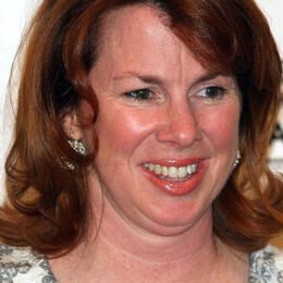 Siobhan Fallon Hogan
