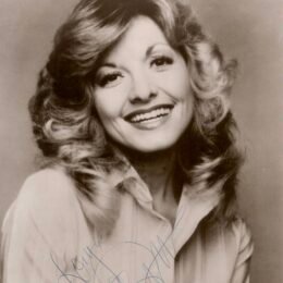 Stella Parton