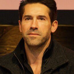 Scott Adkins