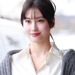 Momo Hirai