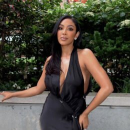 Tayshia Adams