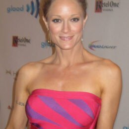 Teri Polo