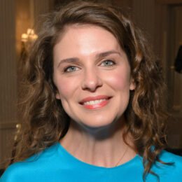 Vivian Howard