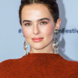 Zoey Deutch